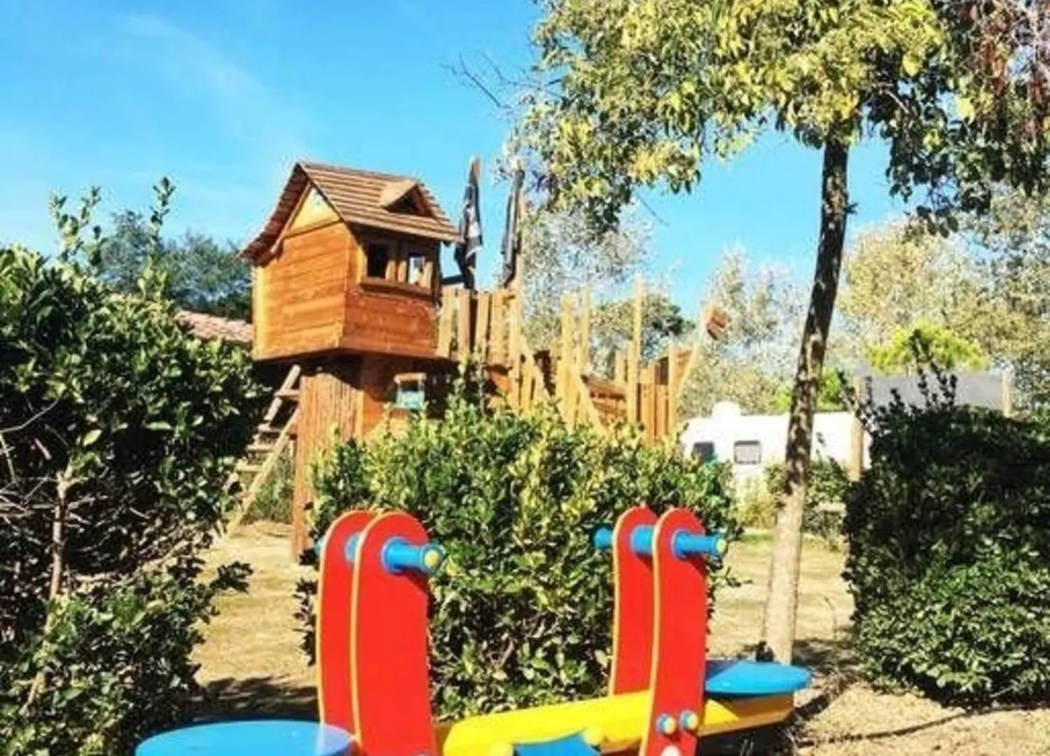 Wunderschoenes Ferienhaus In Viareggio Mit Gemeinschaftlichem Pool Und Terrasse Holiday home